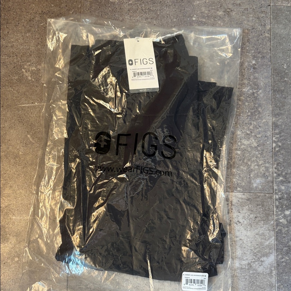 FIGS high waisted Seville scrub legging size medium regular NEW IN BAG